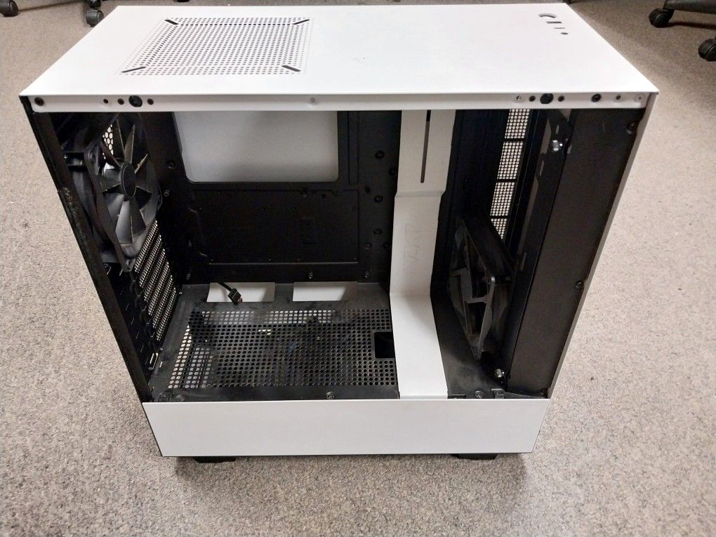 NZXT Gaming Case
