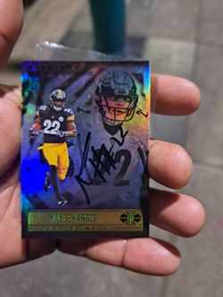 AUTOGRAPHED NAJEE HARRIS ROOKIE CARDS AND PITTSBURGH STEELERS HELMENT