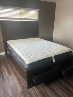 Queen Size Bed