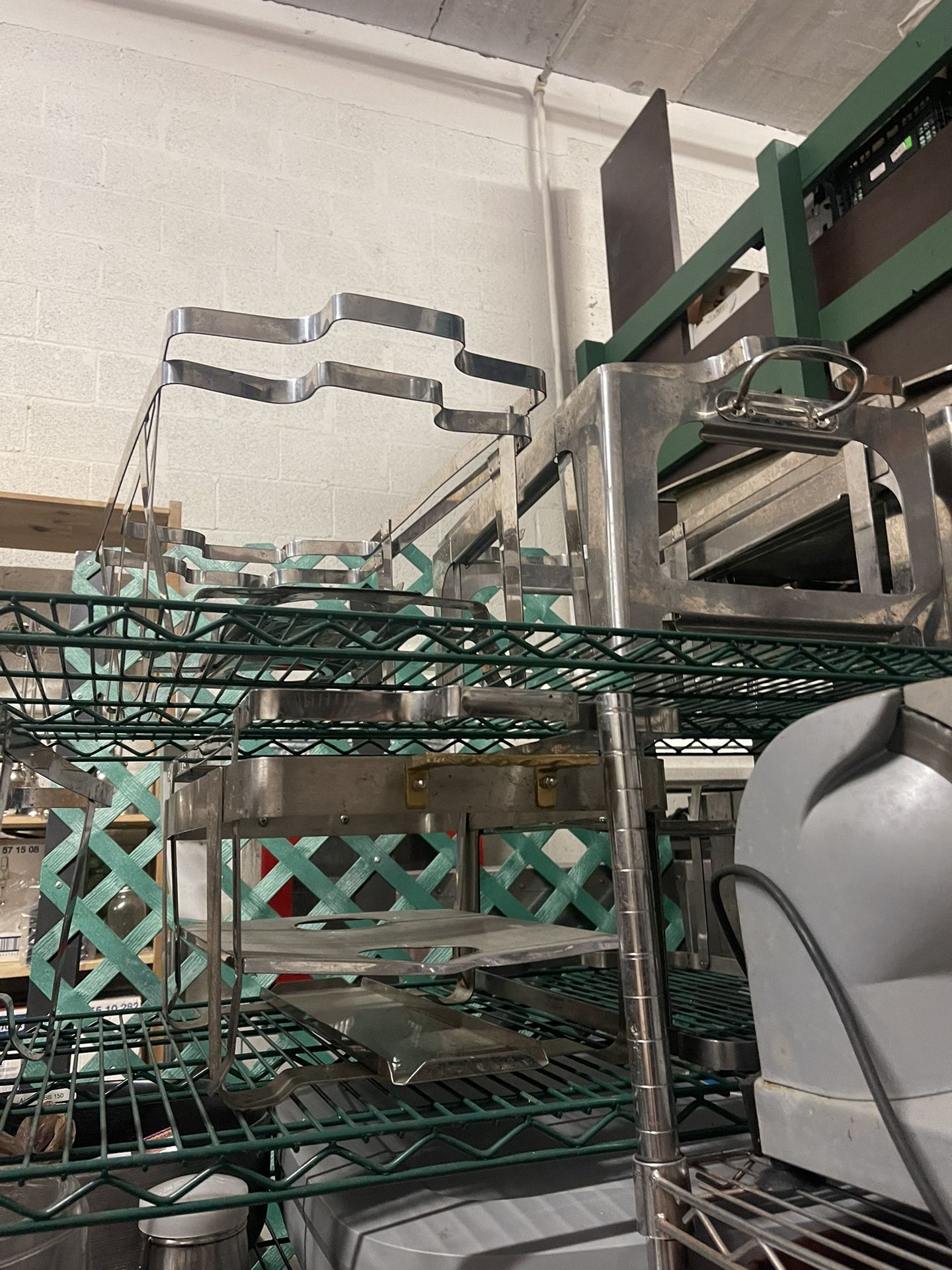 Chaufing Dishes