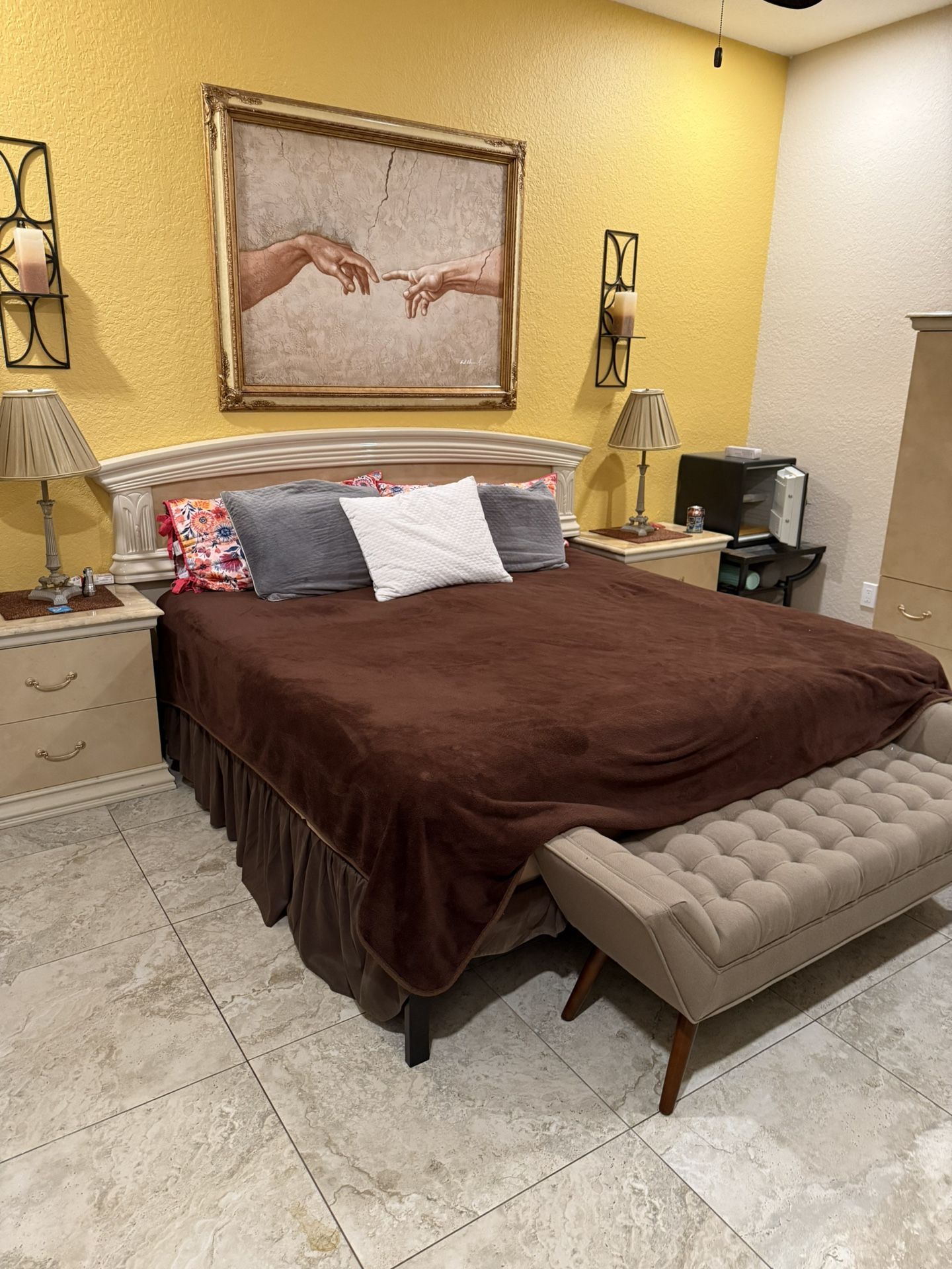 Bedroom Set With Two Nightstands And Dresser