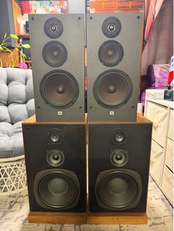 Nice vintage JBL G300 bookshelf speaker with Realistic Optimus -25 speaker