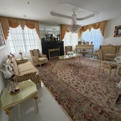 Beautiful Italian Set Of Furniture 