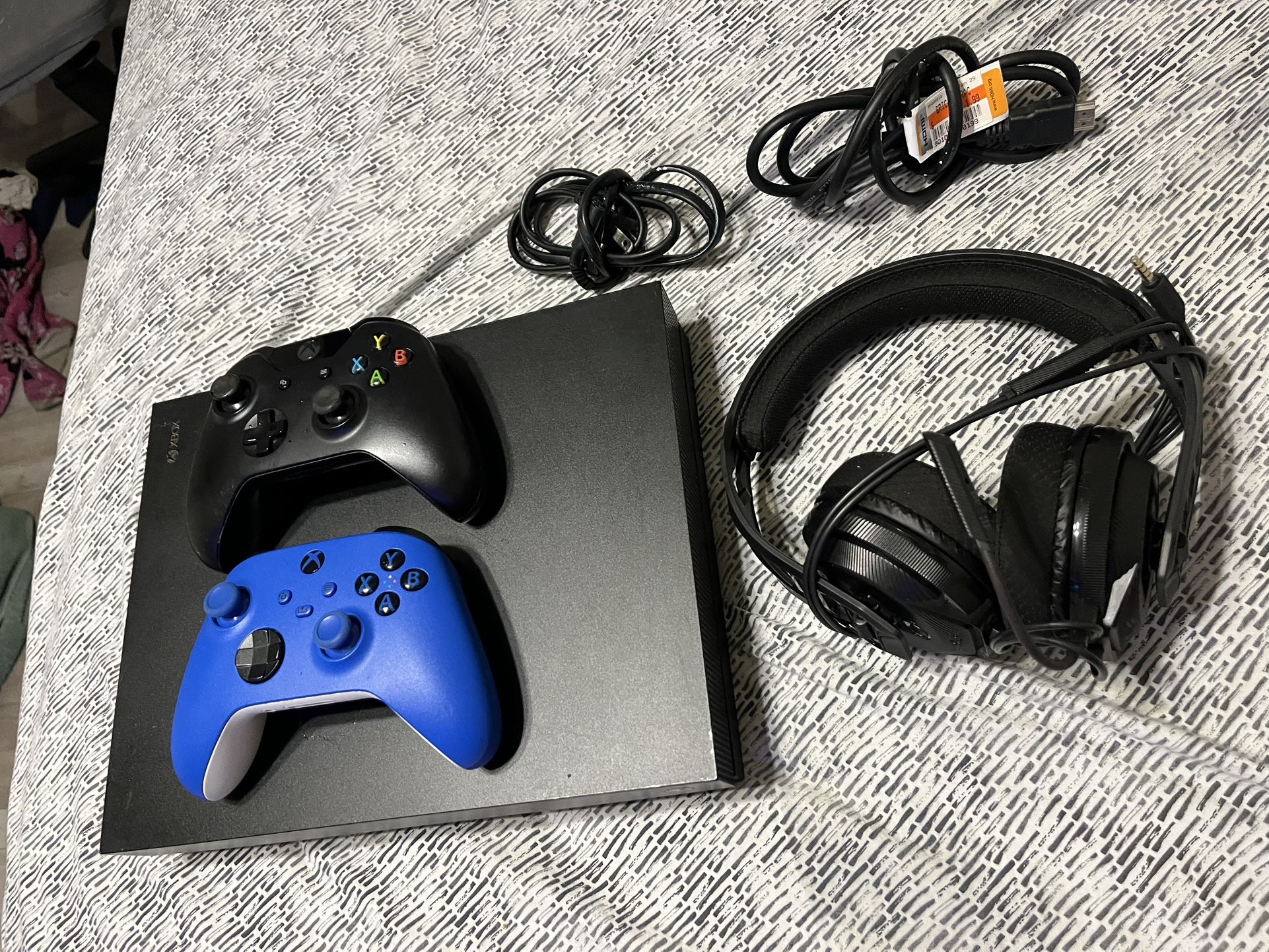 Xbox One X 1tb