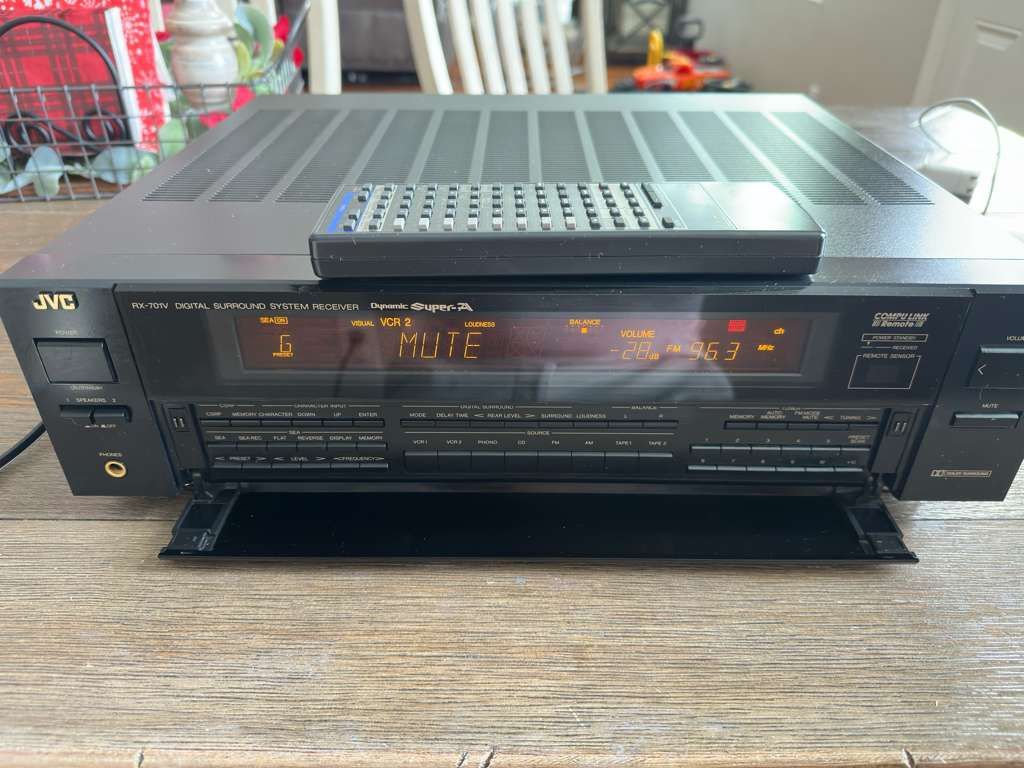 JVC RX-701V DIGITAL SORROUND SYSTEM RECEIVER Dynamic Super-A
