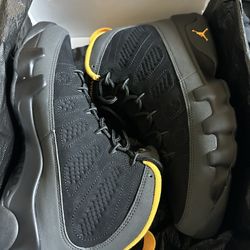 Air Jordan 9 Retro 