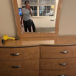 King size bedroom set for sale