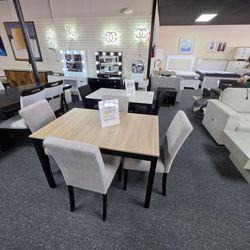 Dining room set