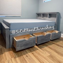 Full Bed And Mattress With Drawers