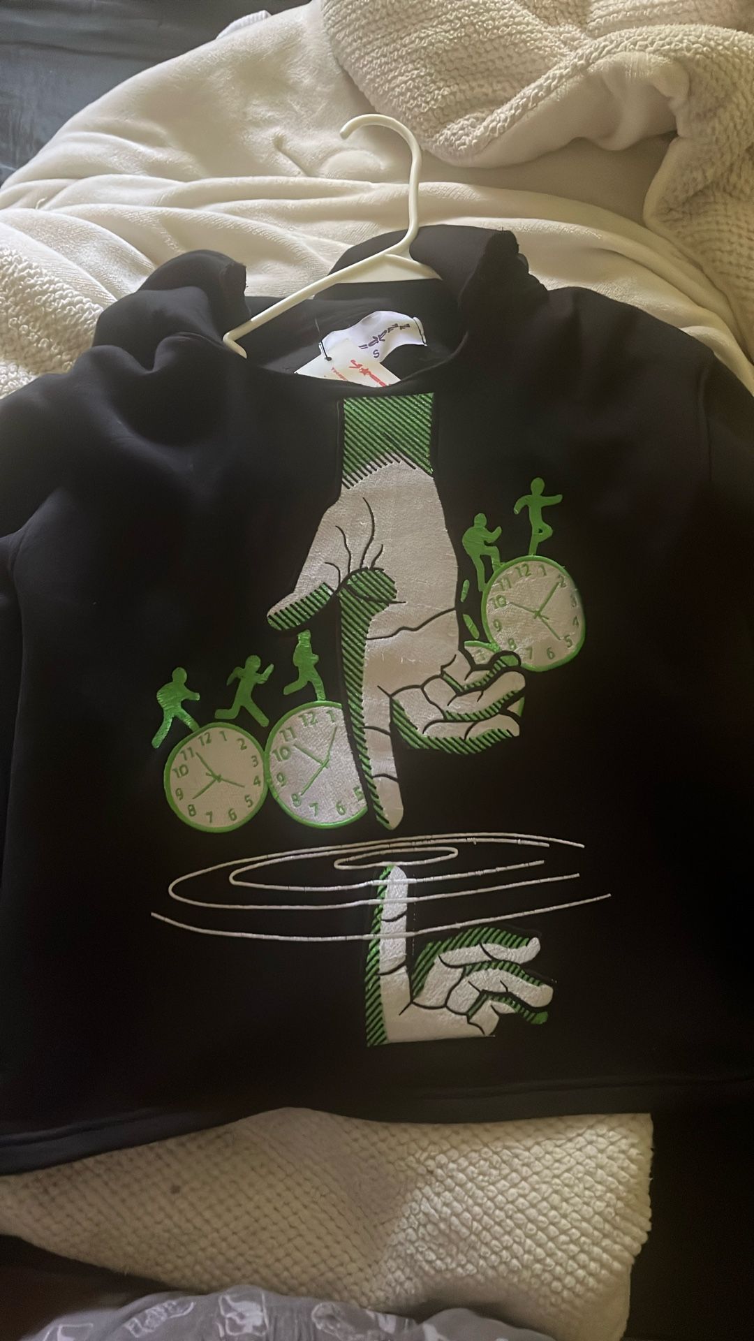 🧙🏻‍♀️ Cap Hoodie 