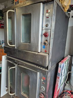 Montague gas convention oven