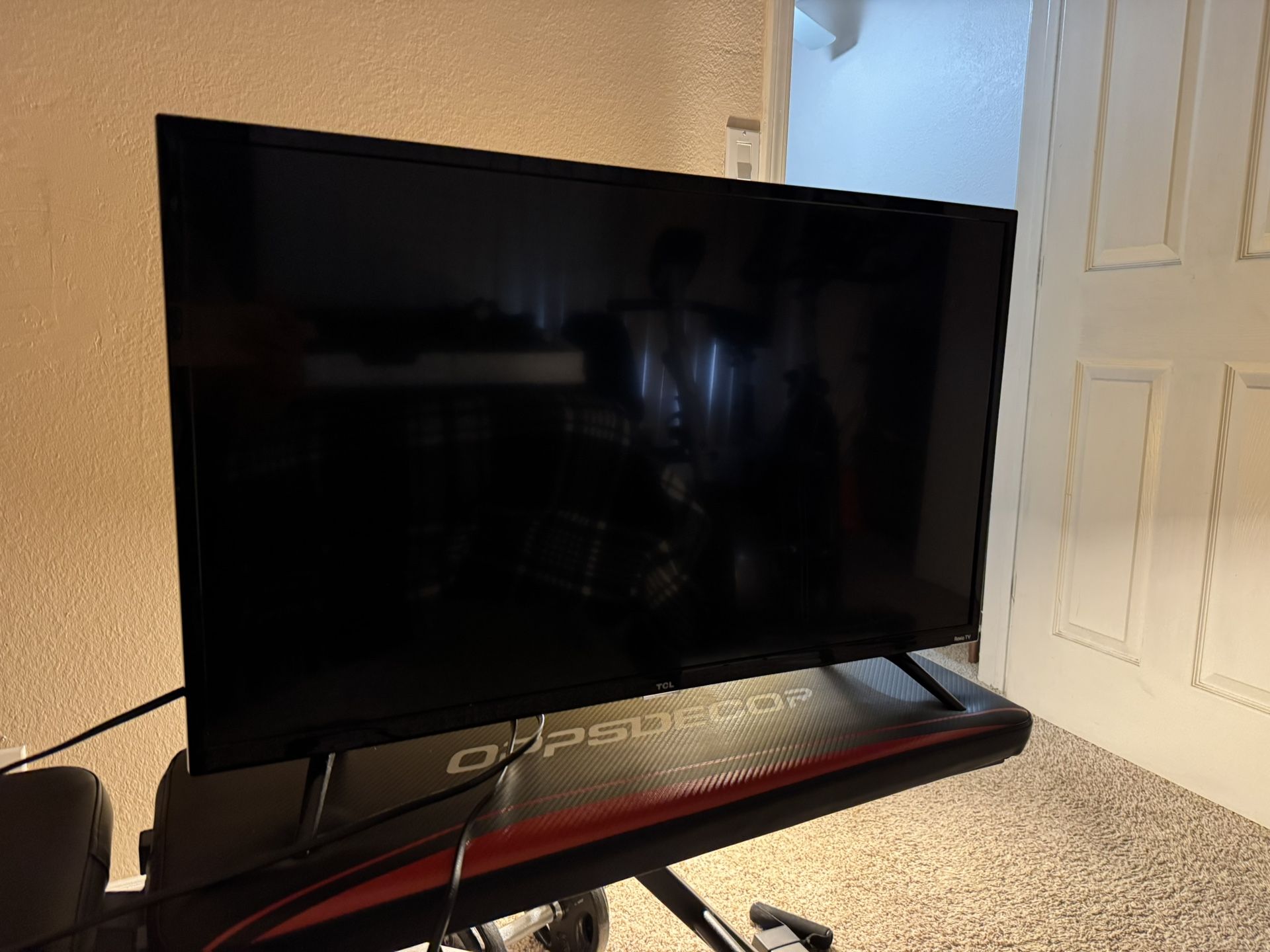 Ruku 32” Smart TV
