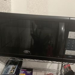 Oster Microwave