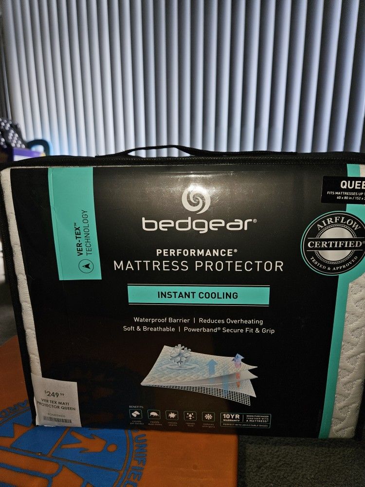 Queen Mattress Protector Instant Cooling