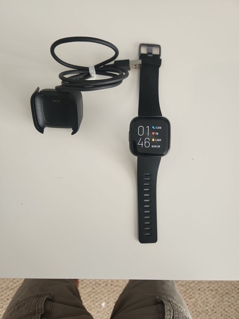 Fitbit Versa 2