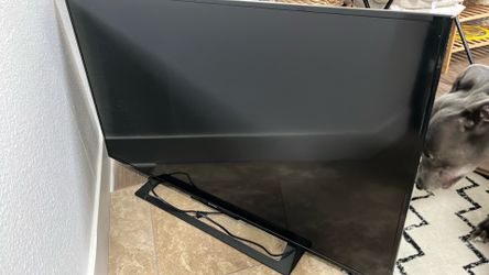 50” Sony TV