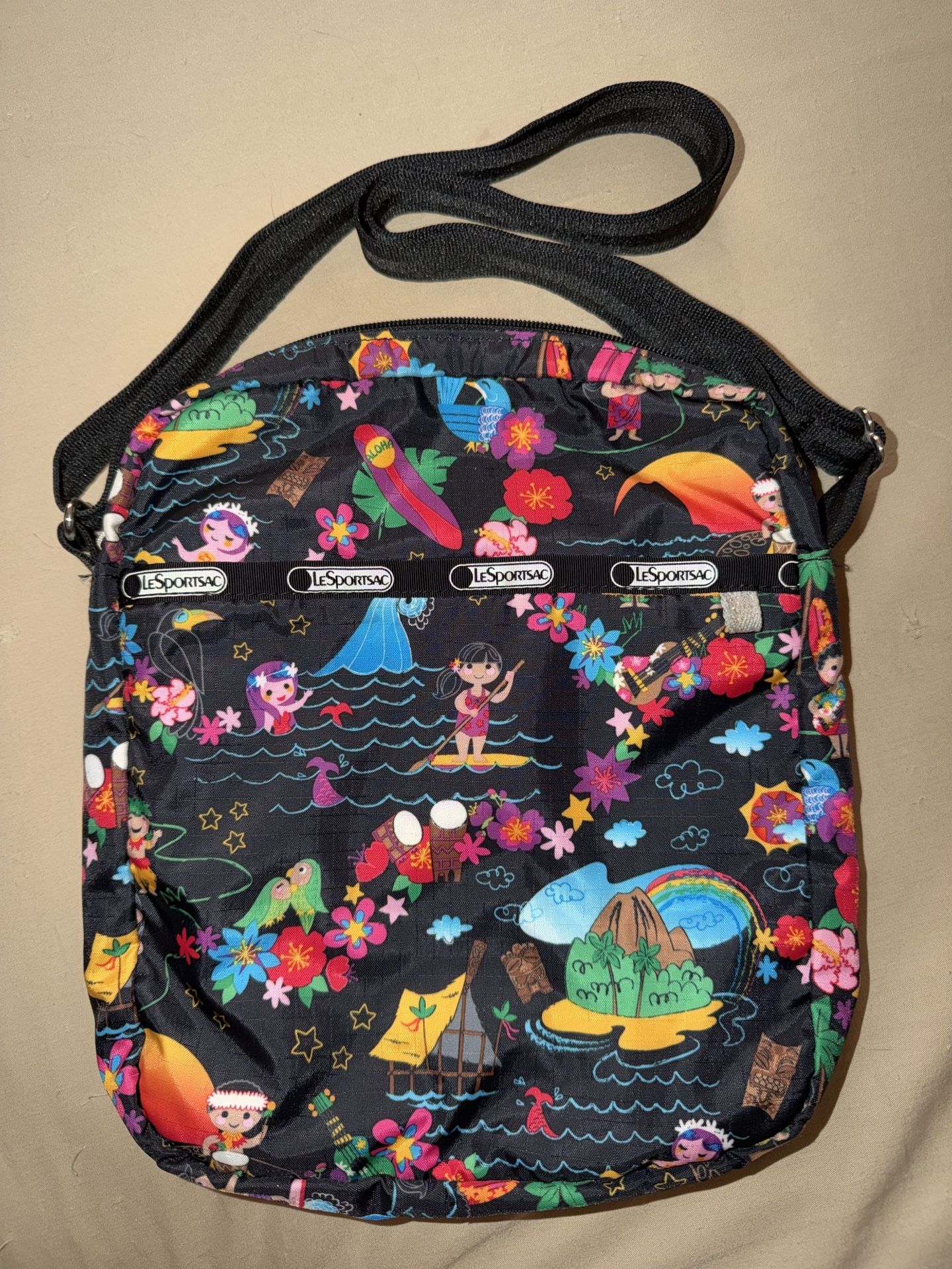 NWOT LeSportsac Disney It's A Small World Hawaiian Polynesian Paradise Crossbody