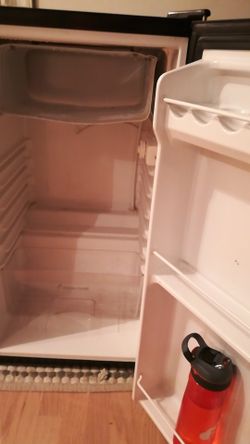 Dorm Refrigerator Perfect condition