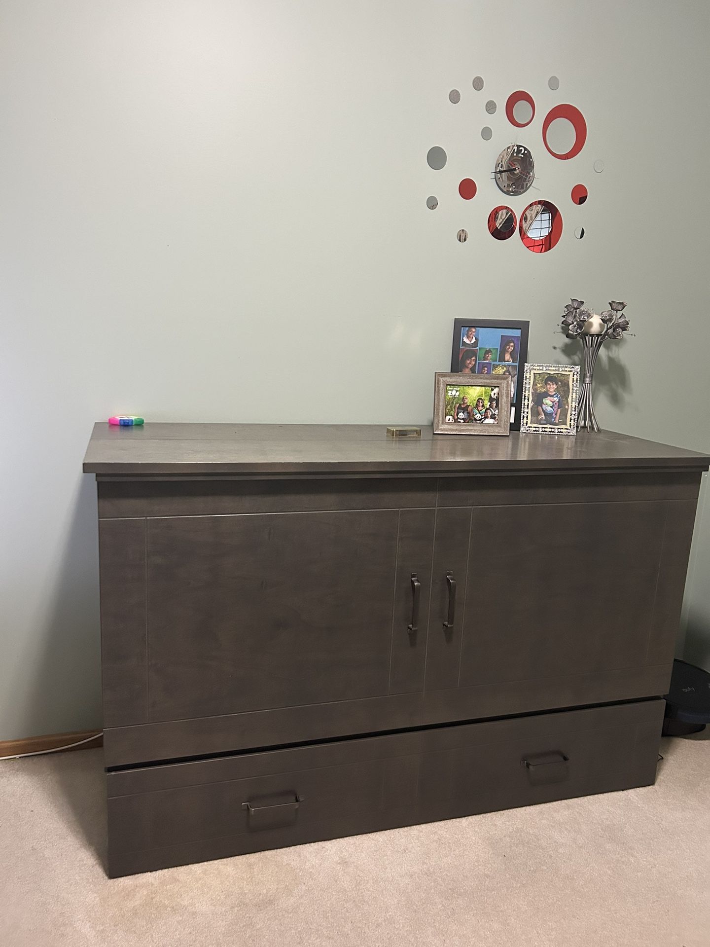 Murphy Bed