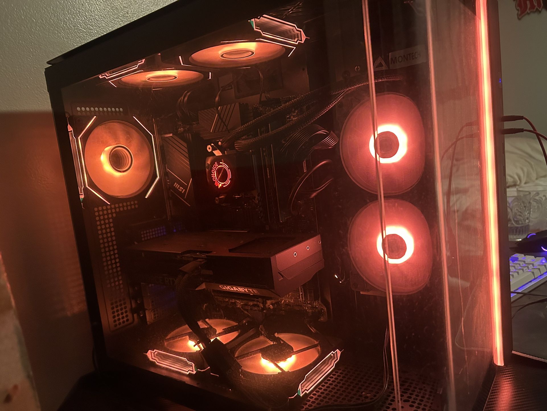 custom built gaming/streaming computer i7-12700k 4070 super