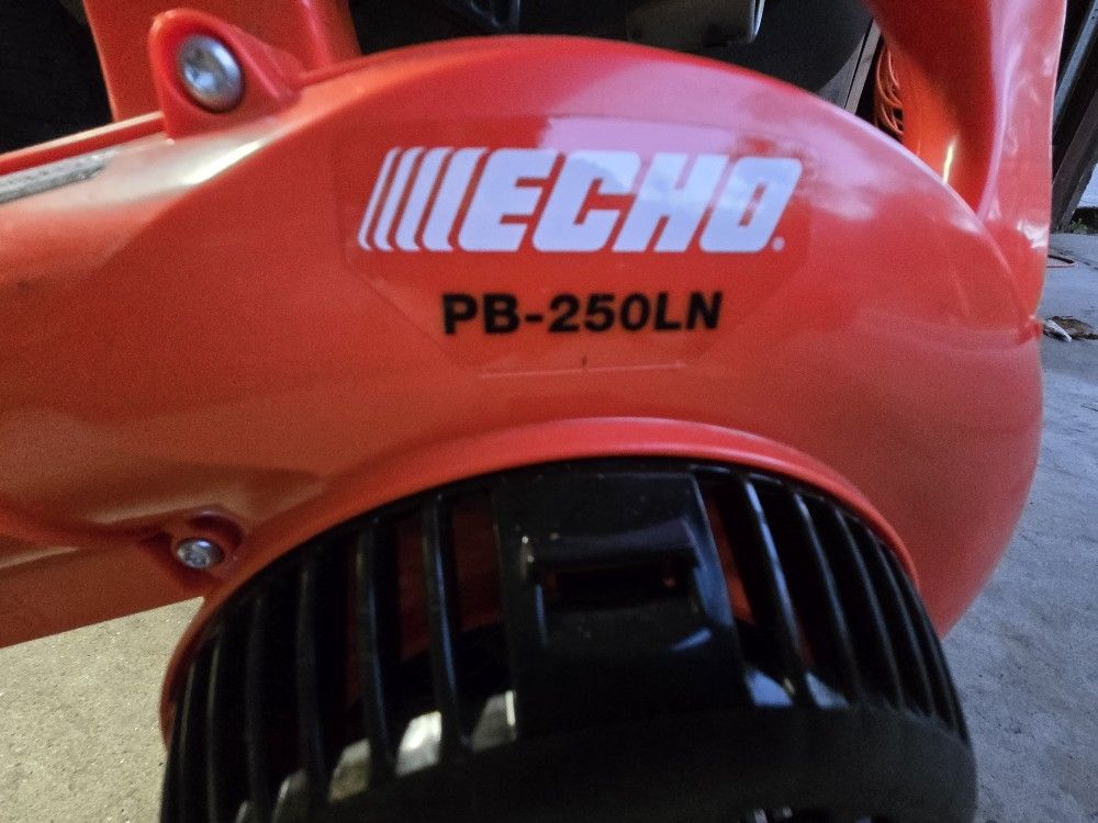 Echo Blower