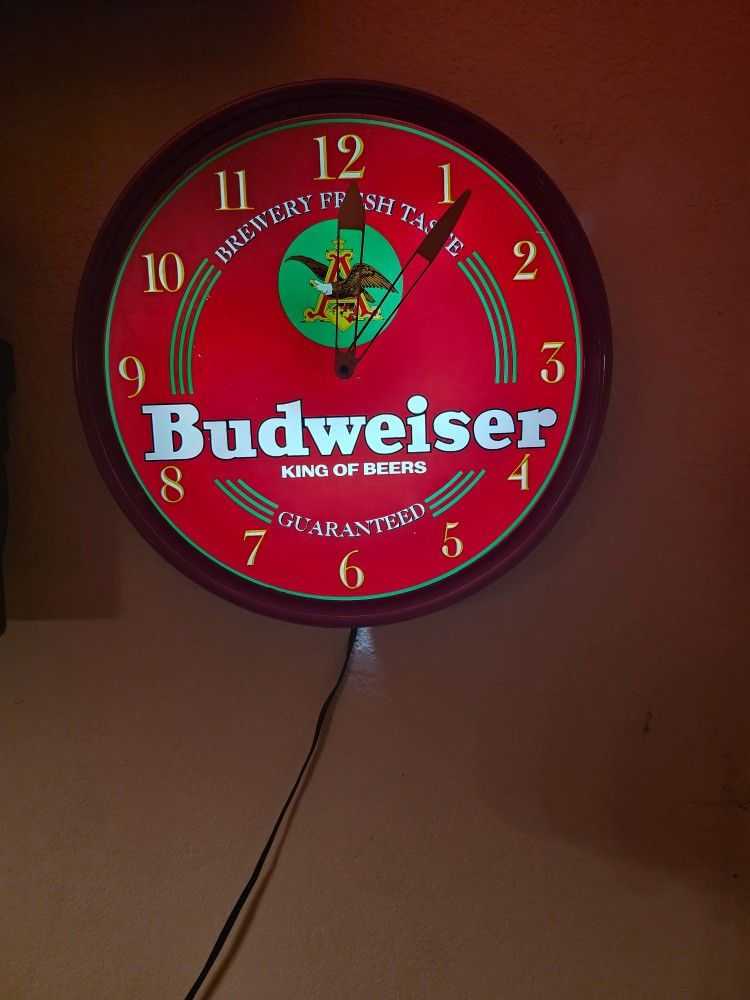 Budweiser Clock Light