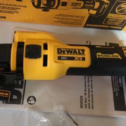 Dewalt Cut Out Tool 