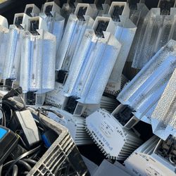 Growing equipment light pump troll master