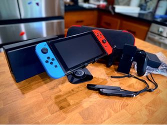 Nintendo Switch V1 Bundle + Bomberman R 2