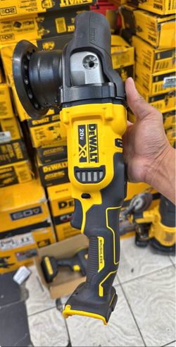 DEWALT 20V MAX XR 5-Inch Cordless Variable Speed Random Orbit Polisher DCM848