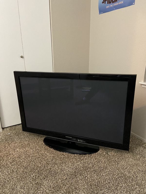 50 inch Samsung Plasma TV with Roku 3 for Sale in Federal Way, WA - OfferUp