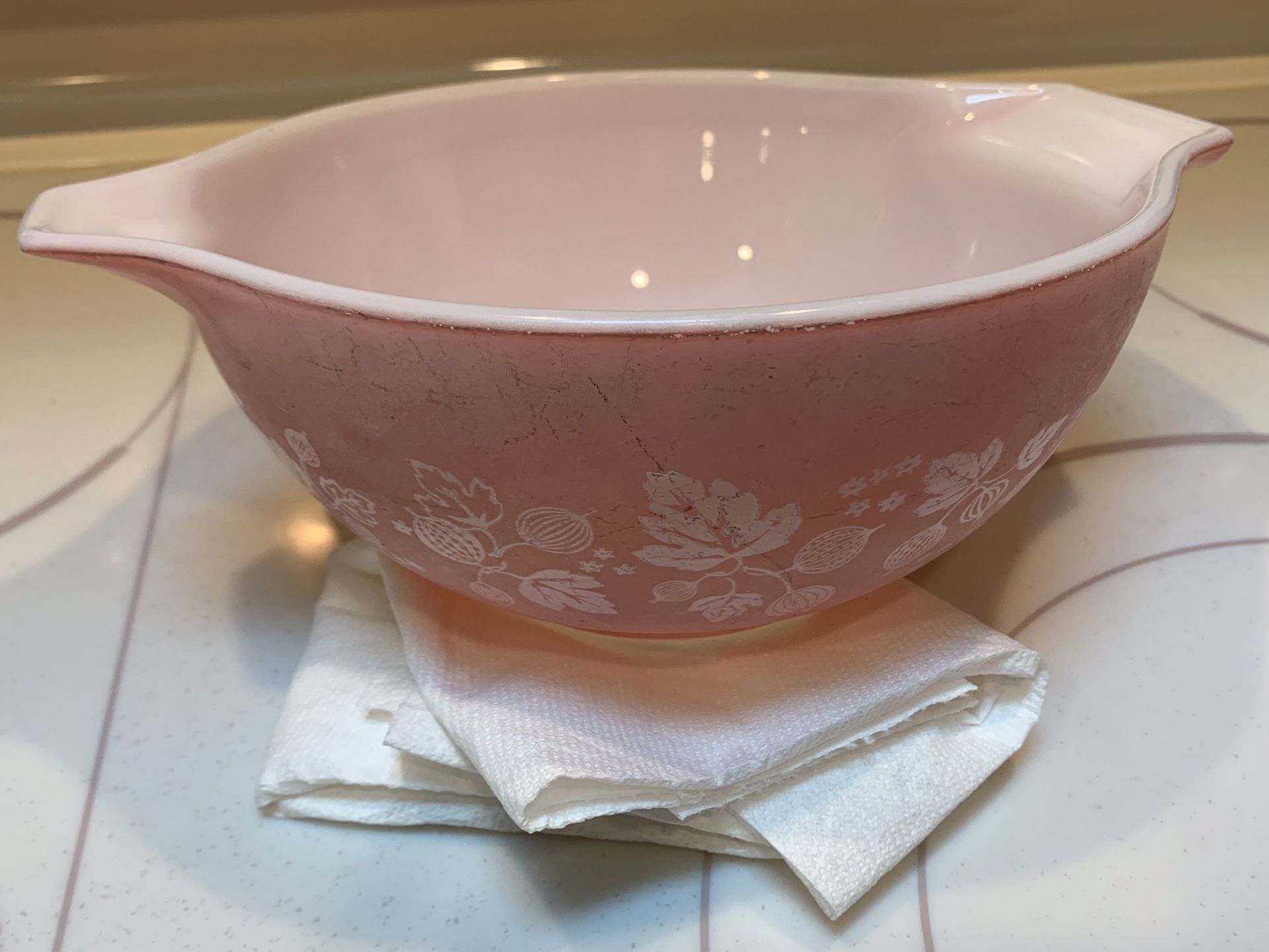 Vintage Pyrex Mixing Bowl