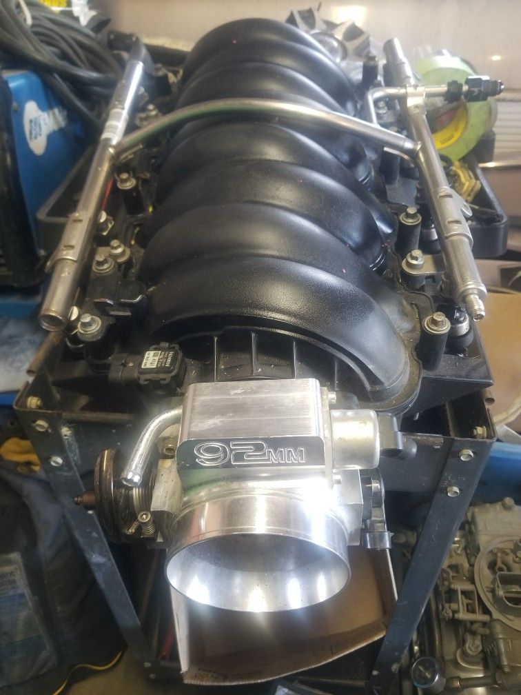 Ls LS3 Intake Manifold Complete 92mm Throttle Body for Sale in Norwalk