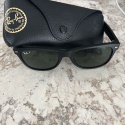 Ray-Ban  Wayfarer Classic
