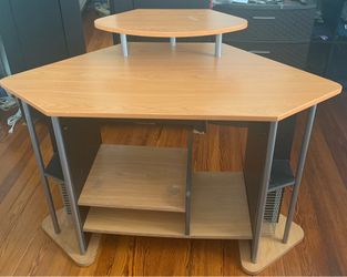 Desk Table