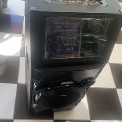 12” Bluetooth Speaker With Screen 📺 