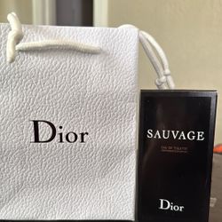 Dior Sauvage Eau De Toilette 