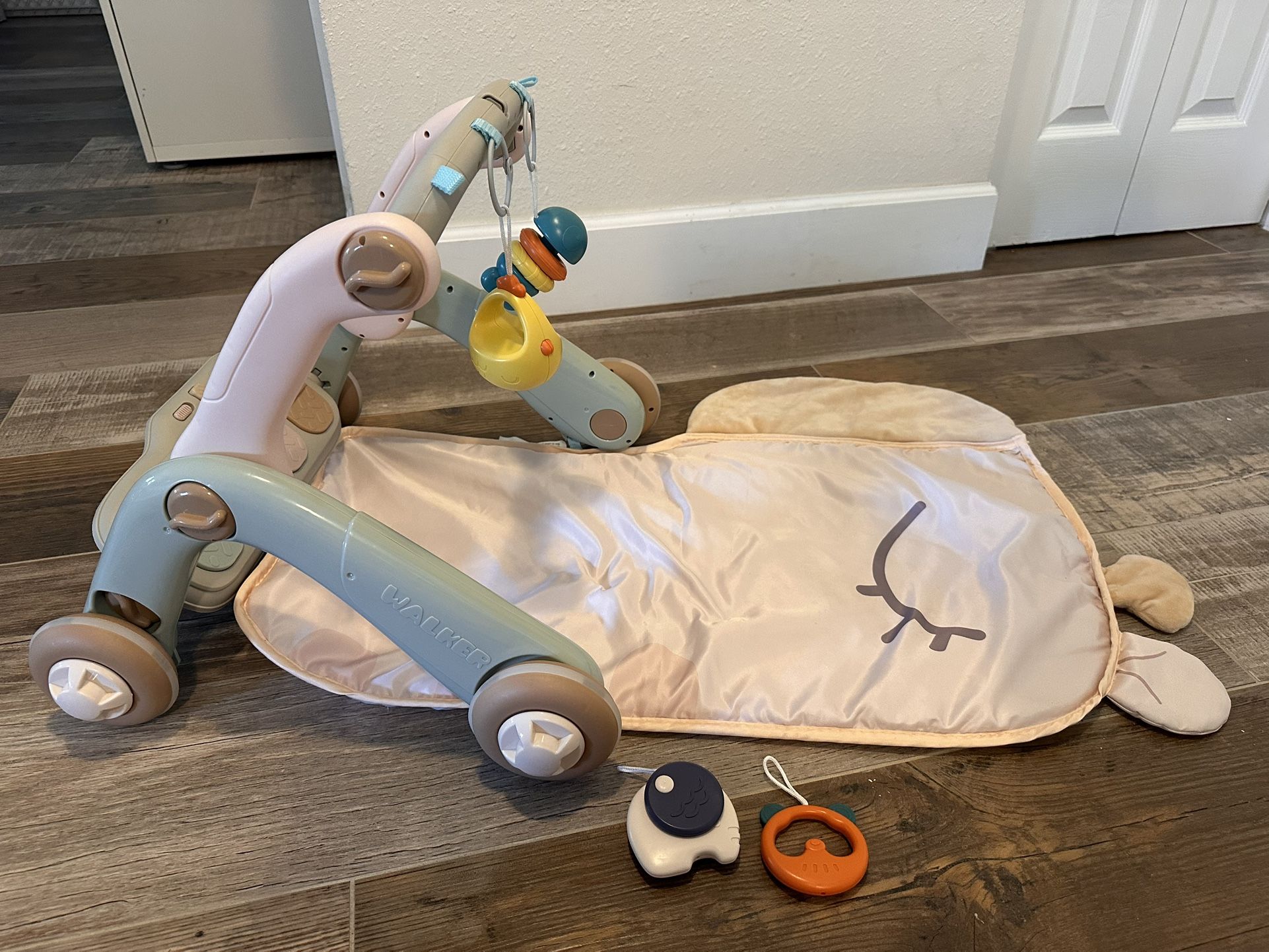 Baby Walker With Mat & Piano 