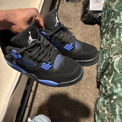 Blue Thunder 4s