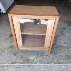 TV Entertainment Stand 23w X 17.5d X 32h