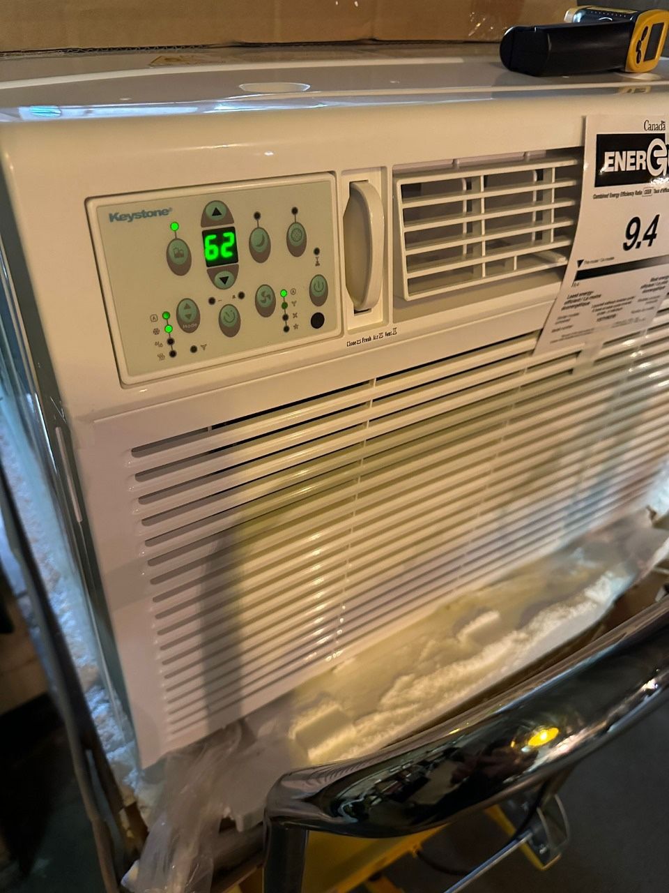 Keystone KSTHW25B 23200 BTU Window Air Conditioner up to 1,500 Sq - Main Image