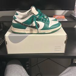 Nike Dunk Low Lottery Green Size 9.5