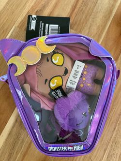 Monster High ghoul and go