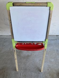 Children's Art and Chalk Board