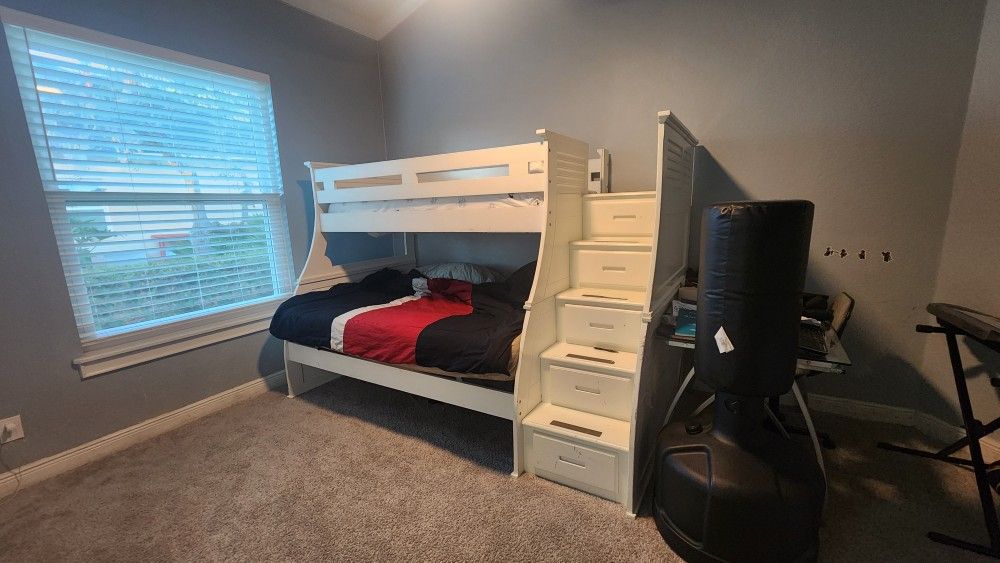 White Queen And Twin Bunk bed