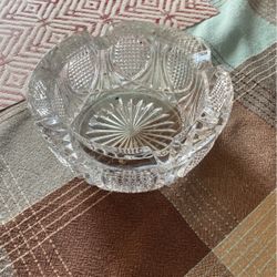 Vintage diamond cut crystal glass Cigar Ashtray