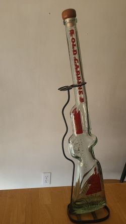 EMPTY OLD CARBINE Limited Edition Rifle Shaped Tequila Bottle Decanter w/ Metal Stand