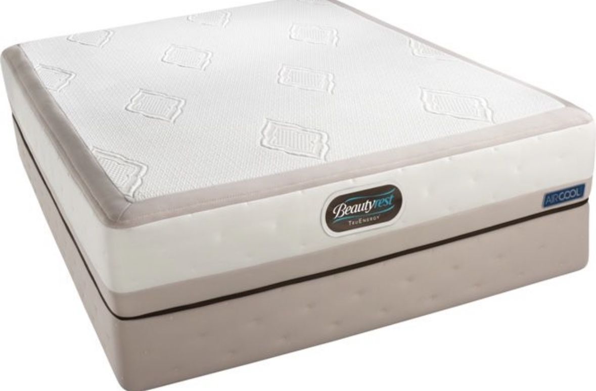 Simmons Beautyrest TruEnergy Queen Mattress (Like New)