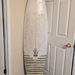6'5 RS Robo 5 Fin Box Dimensions In Photo 