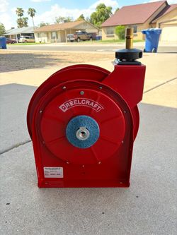 NEW pneumatic hose reel
